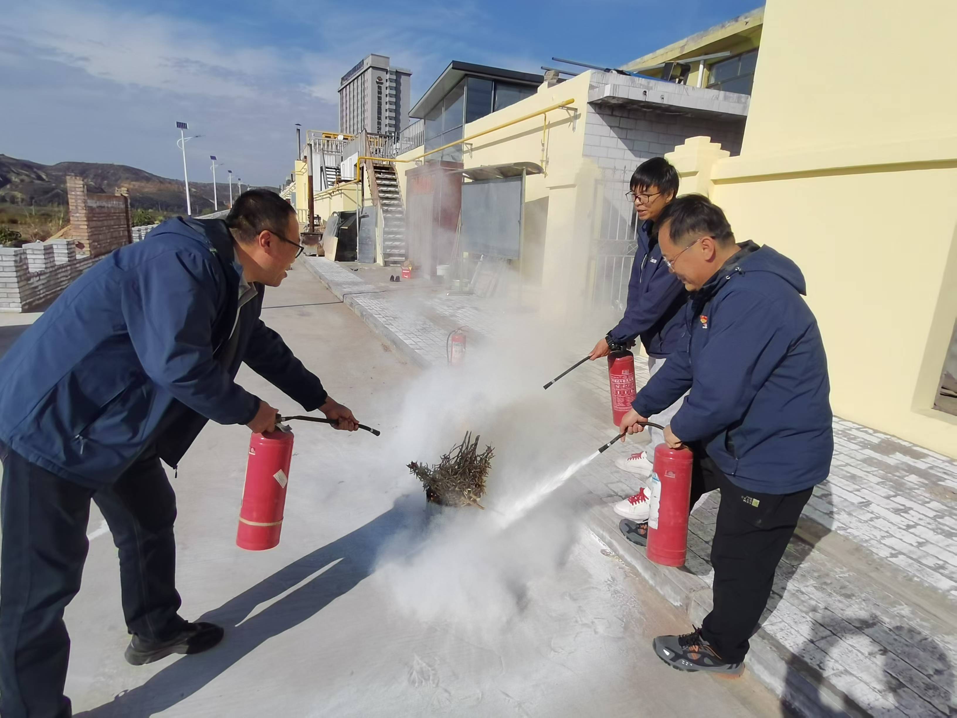 陜煤建設(shè)韓城公司土建第五項(xiàng)目部：三策共振，奏響安全強(qiáng)音”